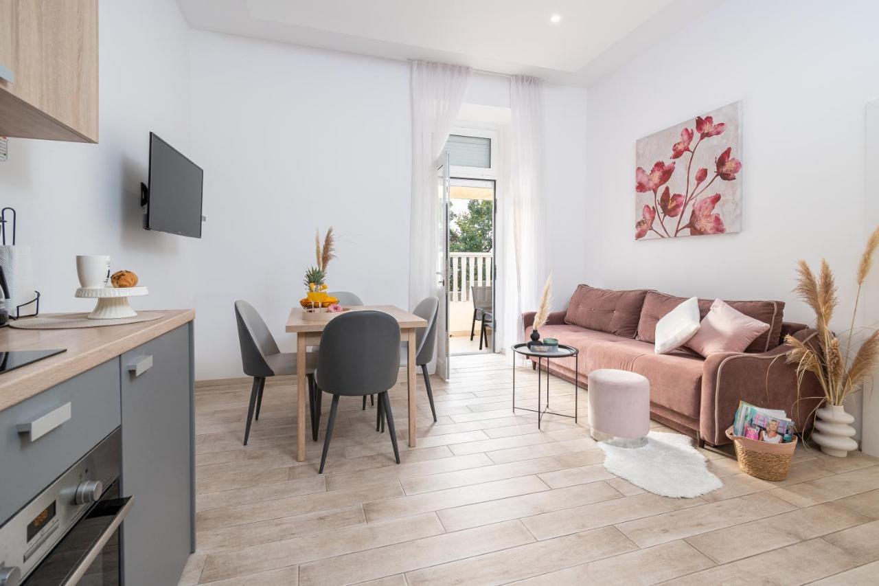 Apartments Palace Kolovare Zadar Eksteriør billede